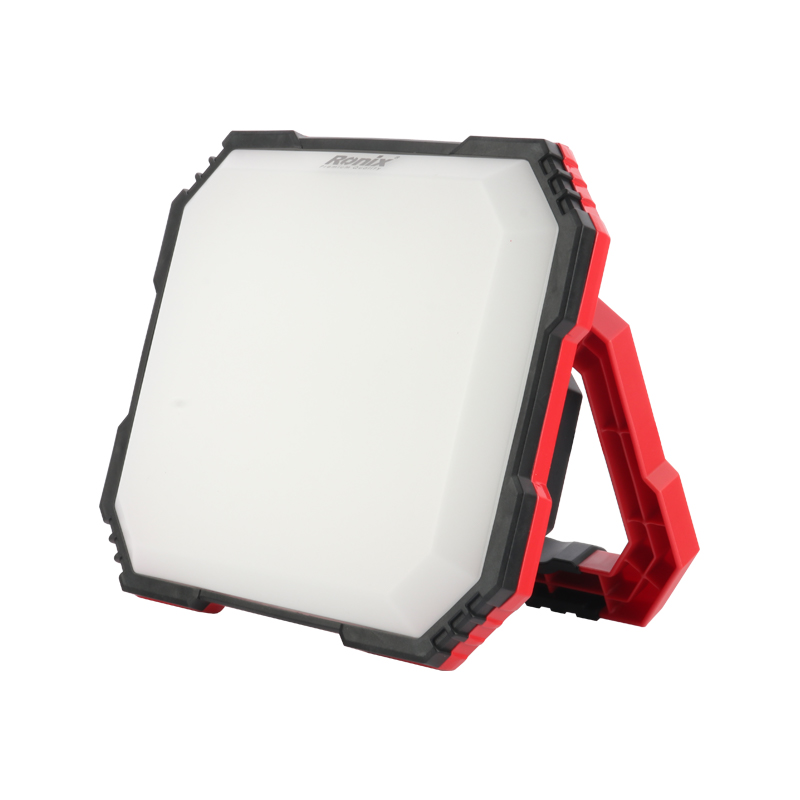 RH-4217 LED work light with power sockets 50W 6500K